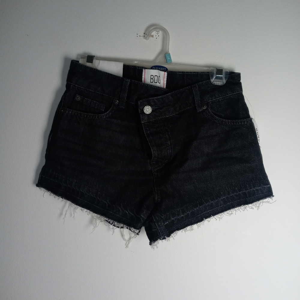 Urban Outfitters BDG Asymmetrical A-Line Shorts Size 26